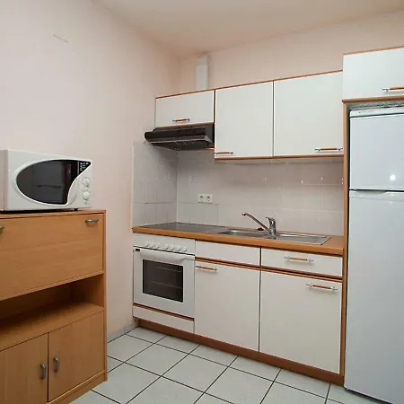 Appartamento Royal Delta-5 By Interhome